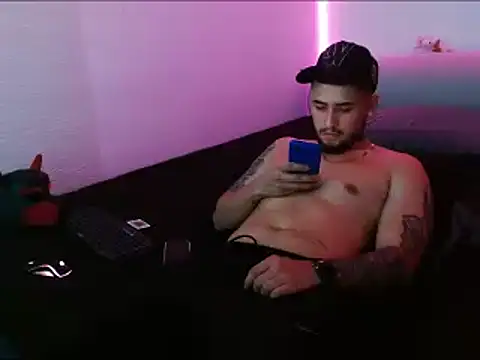Lliam 2 online show from 01-26-25, 06:58