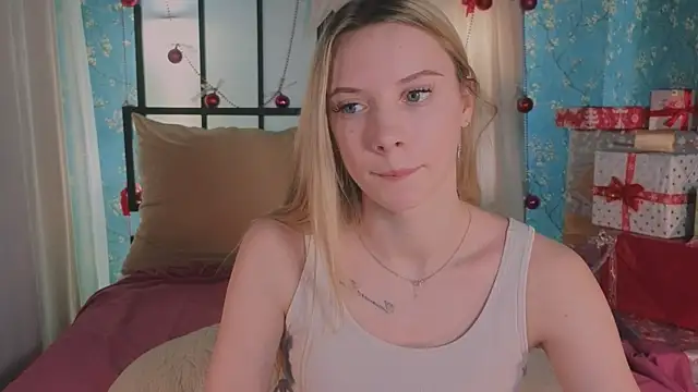 Snapshot of katt__y chatting on 01-07-26, 06:49 katt y online show from 01-07-26, 06:49