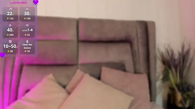 DannaJhonson1 online show from 02-04-26, 07:09