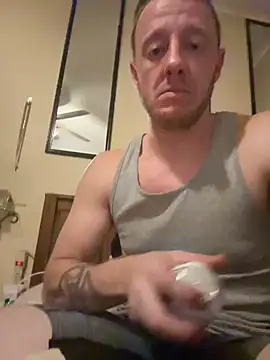 biggzee6 online show from 02-13-26, 01:01