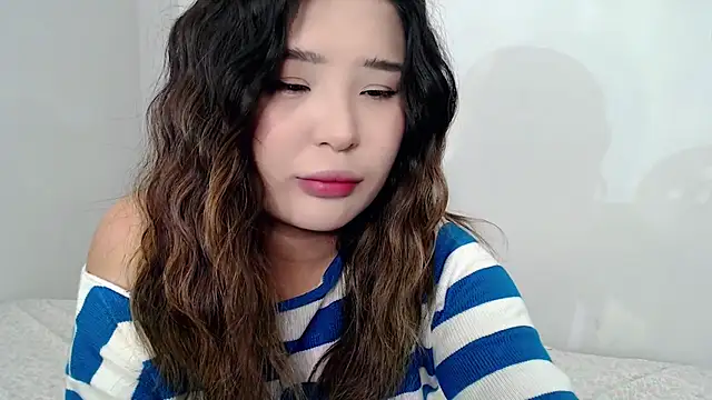 Minamin 20 online show from 09-30-25, 07:19