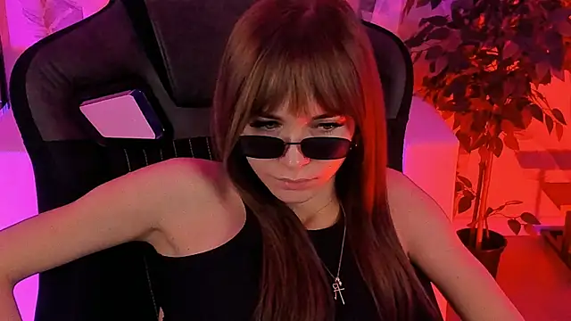 DakotaaJohnnson online show from 01-26-25, 02:41