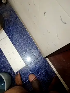 Snapshot of prabhu_1982 chatting on 02-01-25, 04:00 prabhu 1982 online show from 02-01-25, 04:00