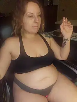 TattedMamaXOXO online show from 02-06-25, 12:22