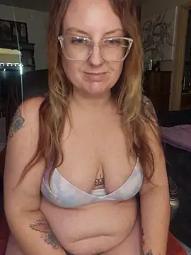 TattedMamaXOXO online show from 02-20-25, 04:25