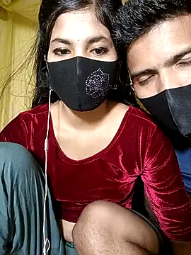 Hot couple 1 online show from 09-28-25, 04:56