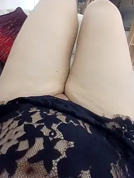 Snapshot of Ayochaa chatting on 11-08-25, 12:00 Ayochaa online show from 11-08-25, 12:00