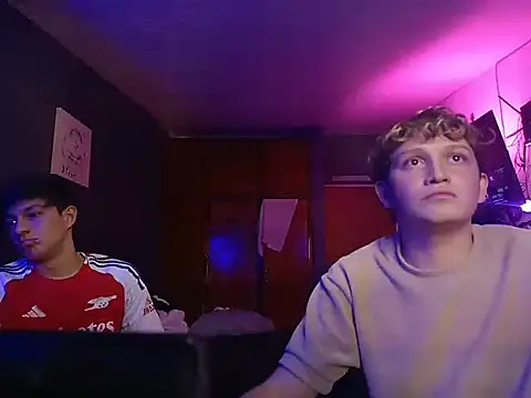 nanohotyalehorny online show from 01-17-25, 09:28