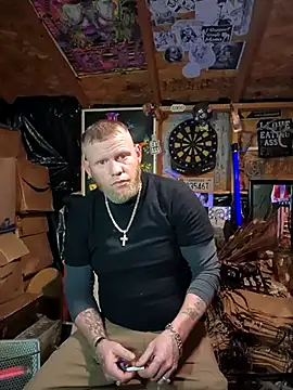 johnnybigcock83 online show from 03-06-25, 10:04