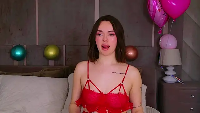 LauraBrigs online show from 02-14-25, 12:47