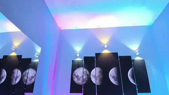 tatii moon online show from 09-13-25, 04:01