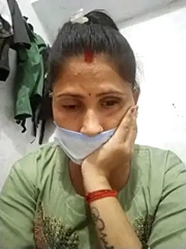 Snapshot of Bhavya_Bhan chatting on 02-05-26, 09:47 Bhavya Bhan online show from 02-05-26, 09:47