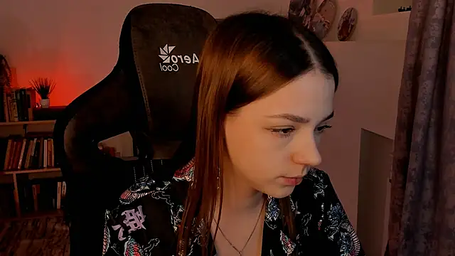 PamBeesly online show from 01-25-25, 08:53