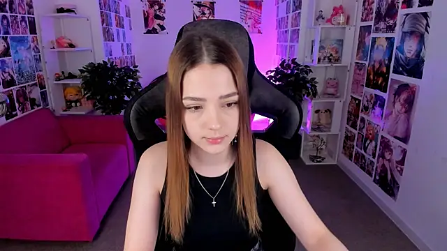 PamBeesly online show from 02-27-25, 09:43