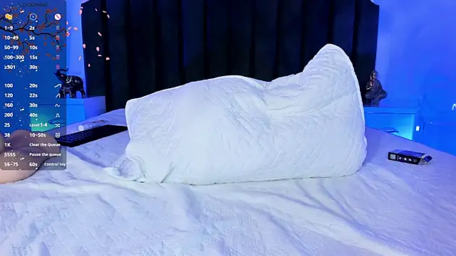 AnthonelaRusso  online show from 03-14-25, 03:15