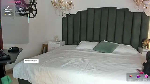 AnthonelaRusso  online show from 10-12-25, 03:49