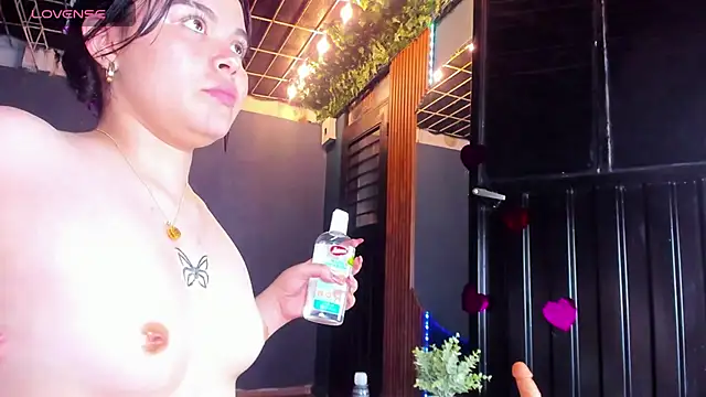 Zoe Cheshire online show from 02-15-25, 12:04