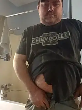 Rcraigue4 online show from 10-26-25, 07:31