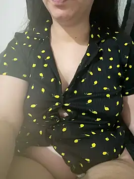 Snapshot of haskadin chatting on 02-14-25, 04:15 haskadin online show from 02-14-25, 04:15