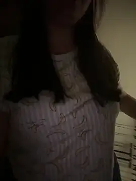 Snapshot of haskadin chatting on 09-11-25, 05:57 haskadin online show from 09-11-25, 05:57