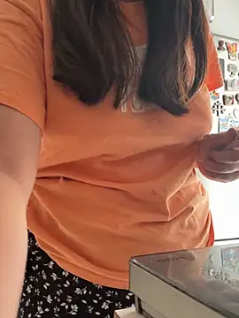 Snapshot of haskadin chatting on 09-24-25, 10:07 haskadin online show from 09-24-25, 10:07