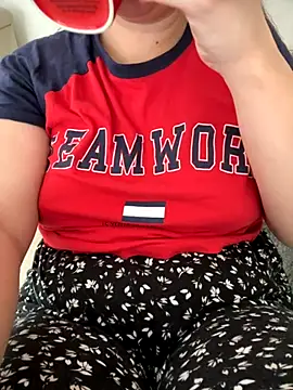 Snapshot of haskadin chatting on 10-13-25, 09:09 haskadin online show from 10-13-25, 09:09