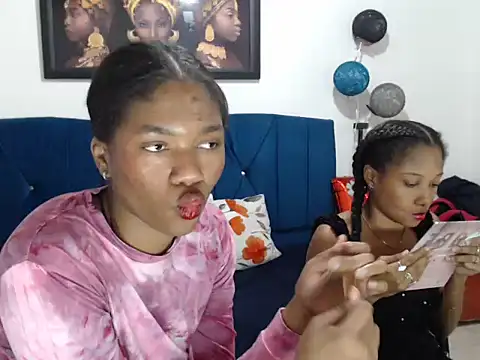 Snapshot of LITTLEDOLLHOT chatting on 02-24-25, 05:53 LITTLEDOLLHOT online show from 02-24-25, 05:53