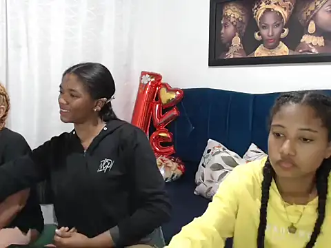 Snapshot of LITTLEDOLLHOT chatting on 02-28-25, 11:03 LITTLEDOLLHOT online show from 02-28-25, 11:03