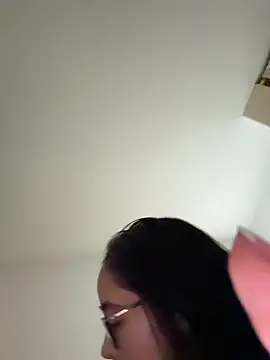 sophierooy22 online show from 06-21-26, 05:48