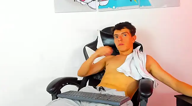 Ricardo fernandez69 online show from 01-22-25, 06:41
