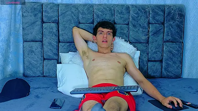 Ricardo fernandez69 online show from 05-19-26, 07:42