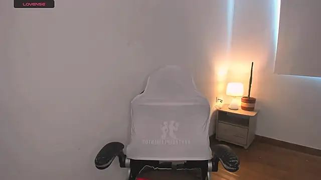 brithany olson25 online show from 02-28-25, 03:15