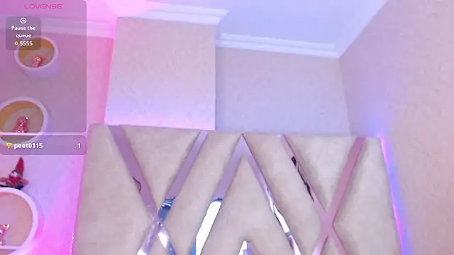 Sophia waalker  1 online show from 02-12-25, 03:49