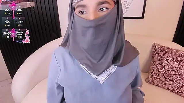 Ayha khalaf online show from 03-11-25, 06:43