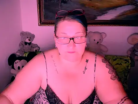 mayamayx online show from 10-06-25, 06:05
