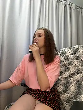 LillyFan-X online show from 05-10-26, 04:17