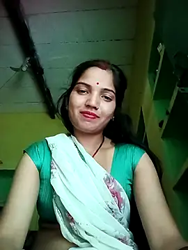 Bhuvi Bedi online show from 02-18-25, 08:49