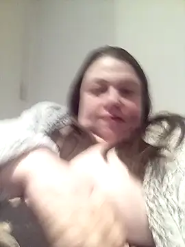 Snapshot of HotHornyEmmaX chatting on 03-18-25, 06:37 HotHornyEmmaX online show from 03-18-25, 06:37