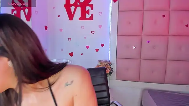 Lili Bykers online show from 10-12-25, 12:59