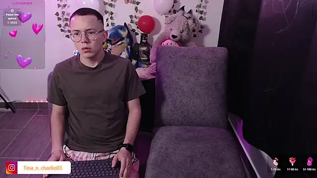 Snapshot of Tina_4_Charlie chatting on 02-19-26, 02:13 Tina 4 Charlie online show from 02-19-26, 02:13