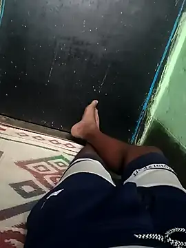 Snapshot of Raj41 chatting on 03-09-25, 08:40 Raj41 online show from 03-09-25, 08:40