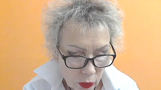 NessyJenixs online show from 10-10-25, 01:32