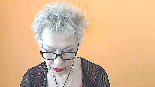 NessyJenixs online show from 11-02-25, 07:55