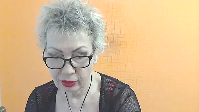 NessyJenixs online show from 02-24-26, 07:39