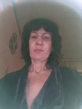 Laura Kiss online show from 05-11-26, 05:35