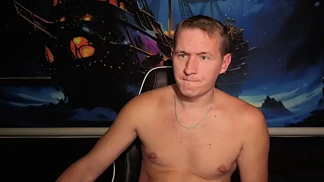 Snapshot of DiMastyzzz chatting on 10-12-25, 04:39 DiMastyzzz online show from 10-12-25, 04:39