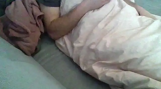 Snapshot of hengst2312 chatting on 02-11-25, 12:37 hengst2312 online show from 02-11-25, 12:37