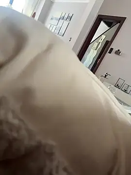 Snapshot of hengst2312 chatting on 02-21-25, 11:01 hengst2312 online show from 02-21-25, 11:01