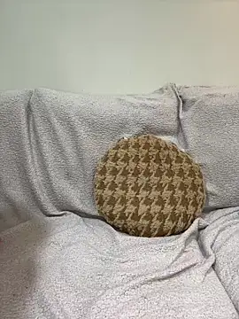 Lobna-alami online show from 02-10-25, 03:53