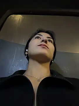 fiorella paris online show from 02-02-26, 02:32